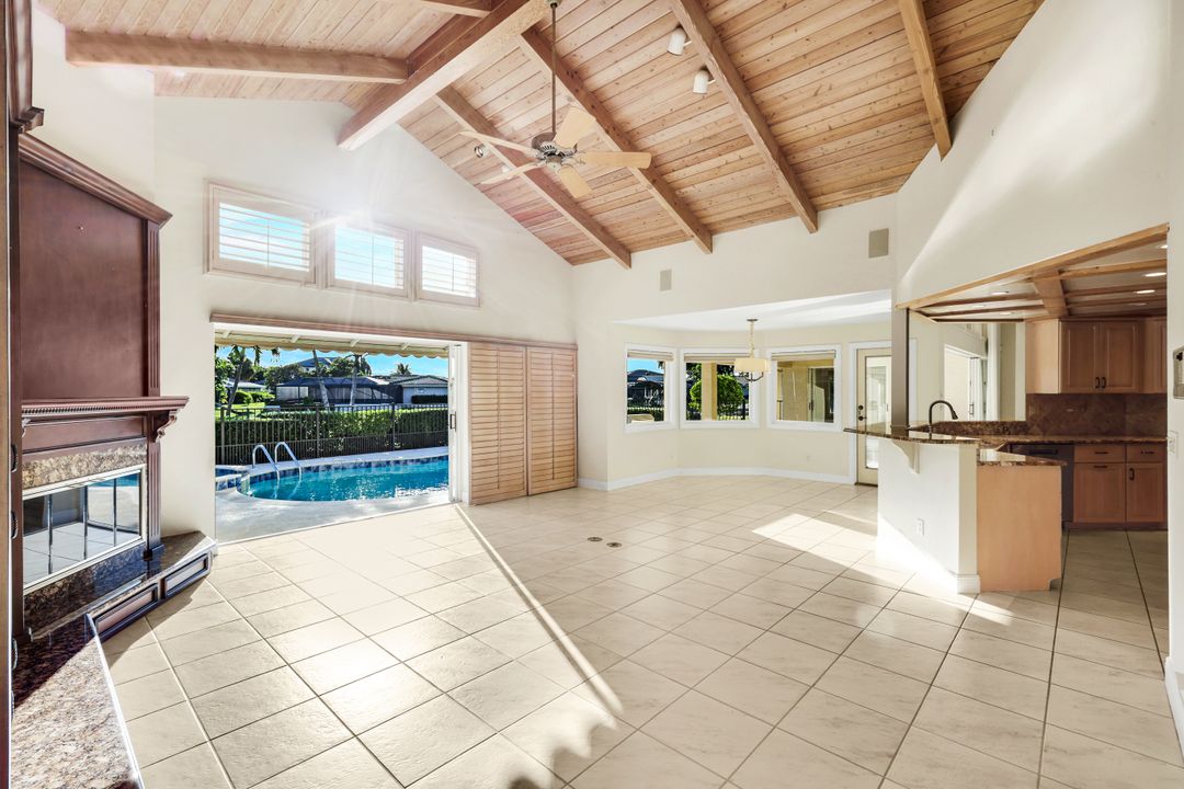 954 Bal Isle Dr, Fort Myers, FL 33919