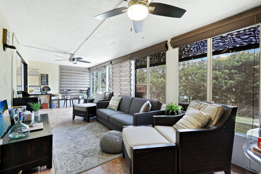 13095 Regent Cir, Fort Myers, FL 33966