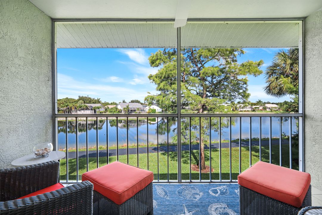 810 New Waterford Dr #203, Naples, FL 34104