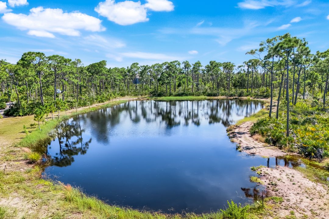 4412 Pinetree Blvd, Saint James City, FL 33956