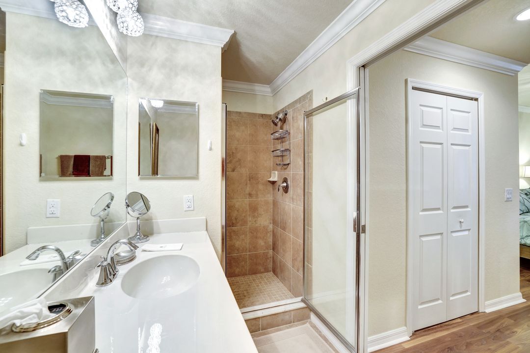 9554 Trevi Ct #4726, Naples, FL 34113