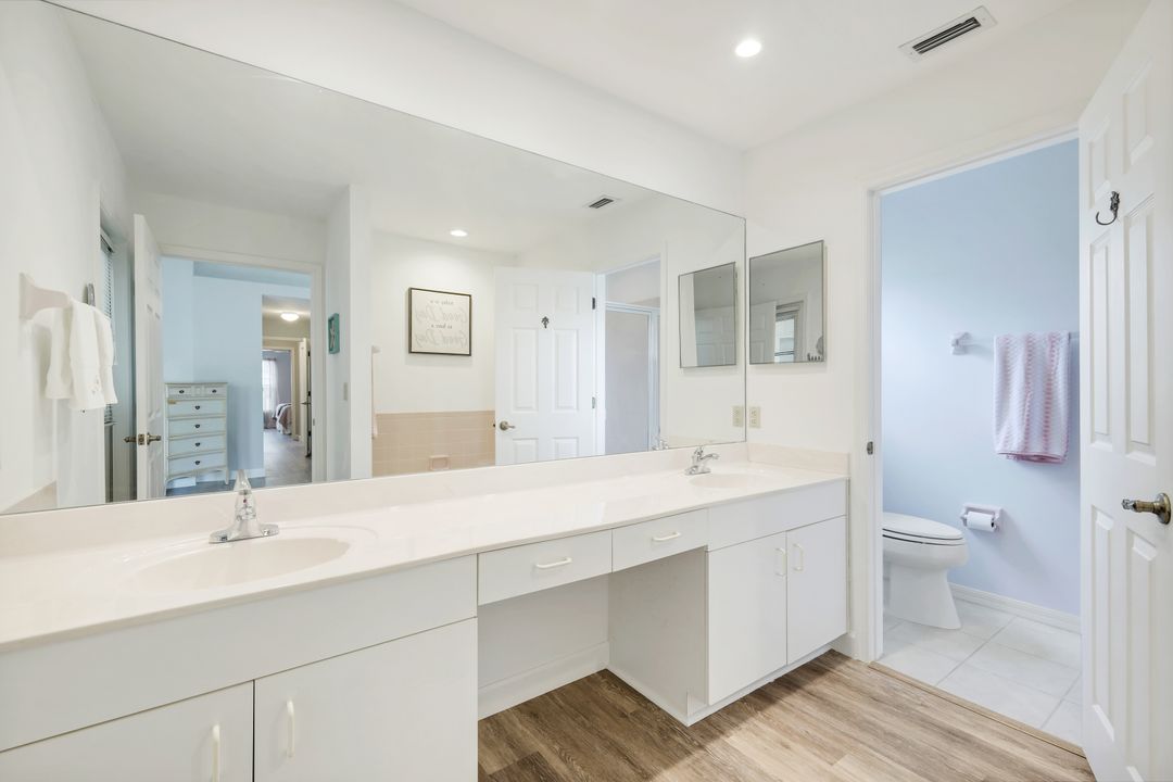 25202 Golf Lake Cir, Bonita Springs, FL 34135