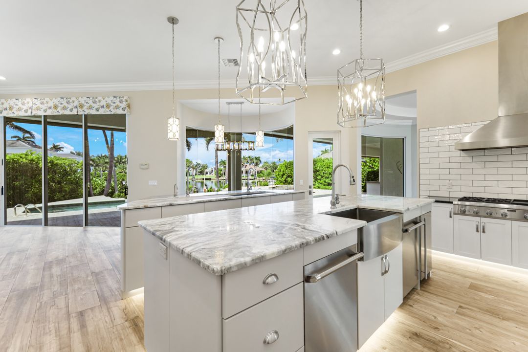 384 Mooring Line Dr, Naples, FL 34102