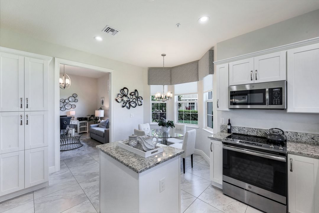 604 El Camino Real #101, Naples, FL 34119