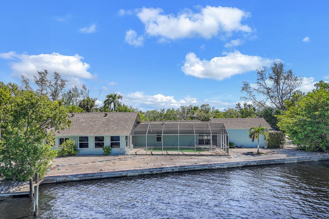 253 3rd St W, Bonita Springs, FL 34134