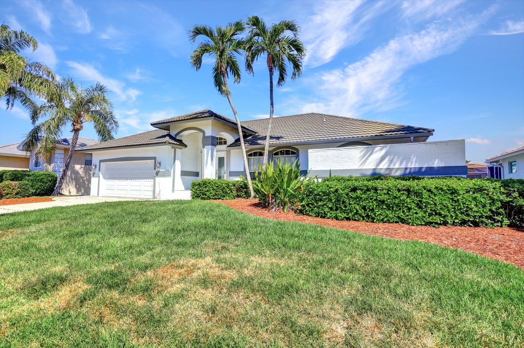 1136 Lighthouse Ct, Marco Island, FL 34145