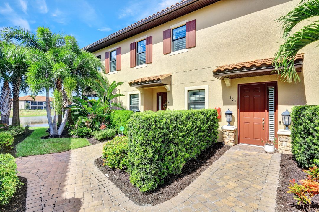 9678 Montelanico Loop  #201, Naples, FL 34119