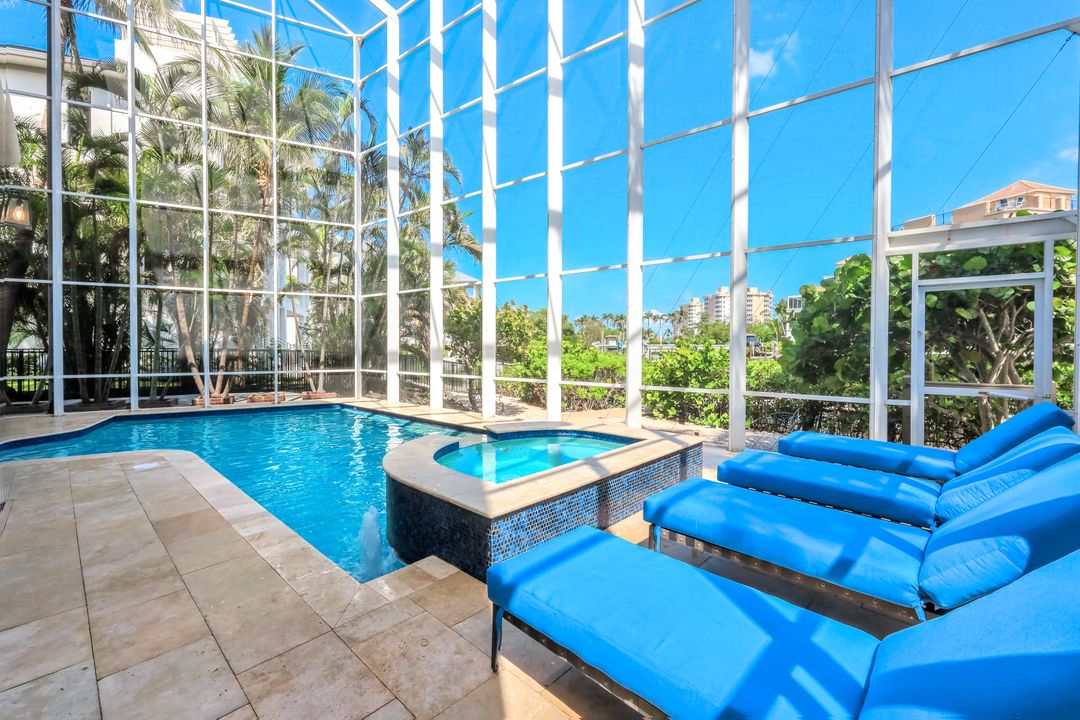 175 Topanga Dr, Bonita Springs, FL 34134