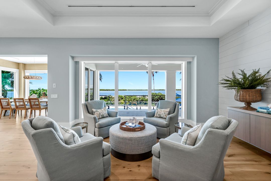 310 Seabreeze Dr, Marco Island, FL 34145