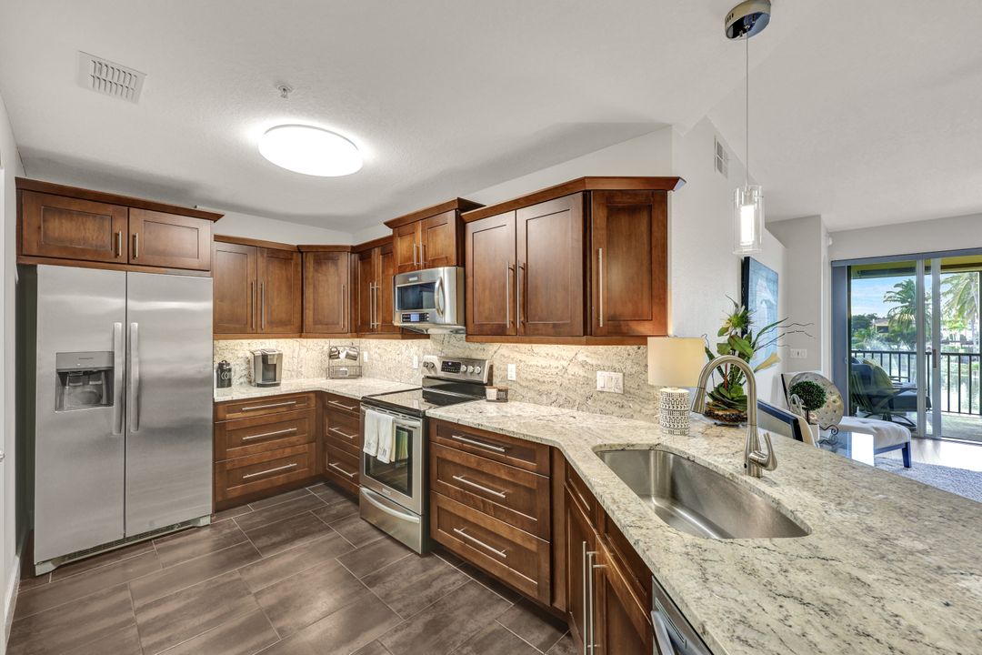 22310 Piazza Doria Ln #205, Estero, FL 33928