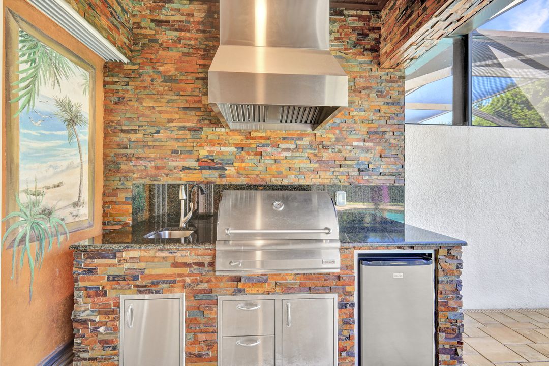 1189 S Town and River Dr, Fort Myers, FL 33919