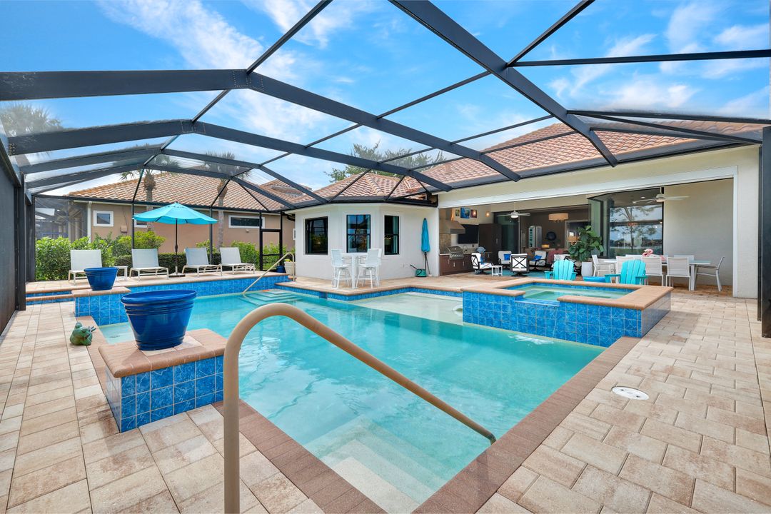 12646 Dundee Ln, Naples, FL 34120