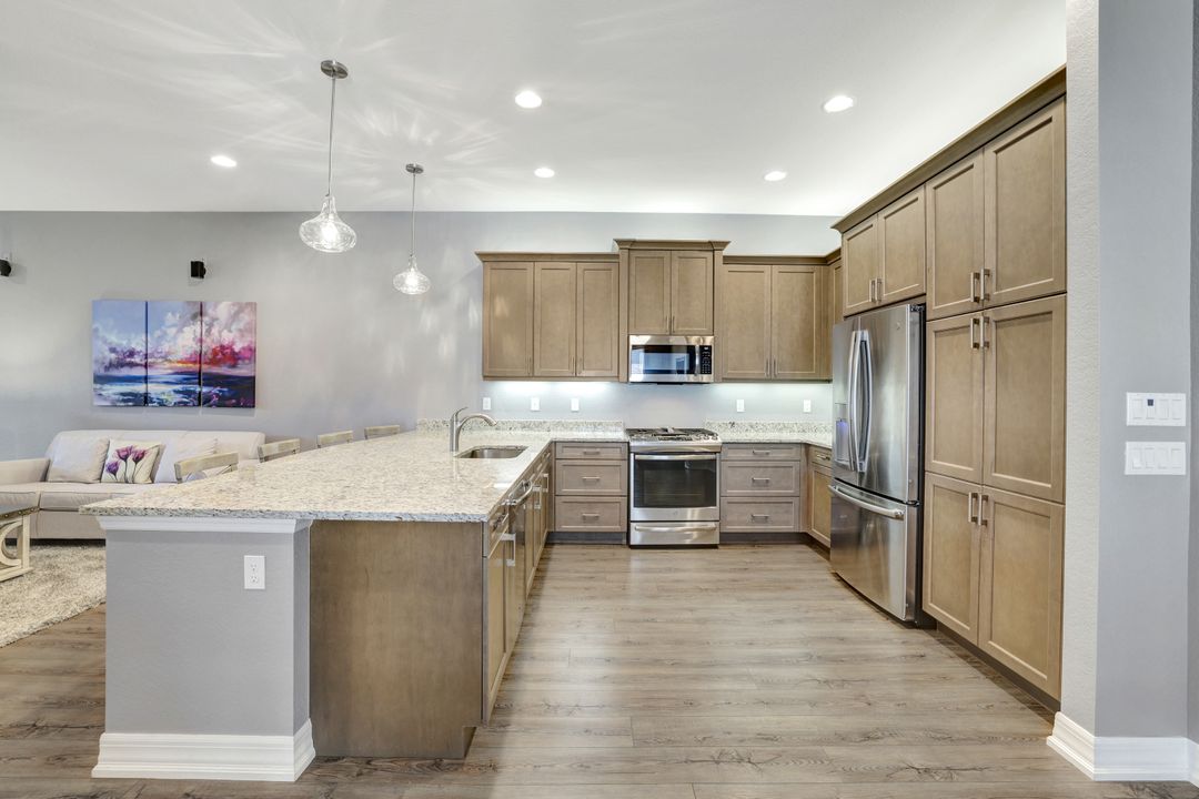 4462 Crimson Ave, Naples, FL 34119