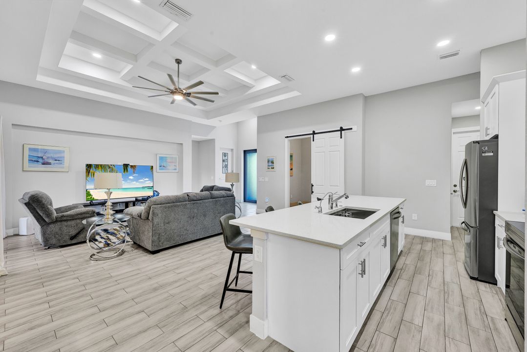 2701 NW 46th Ave, Cape Coral, FL 33993