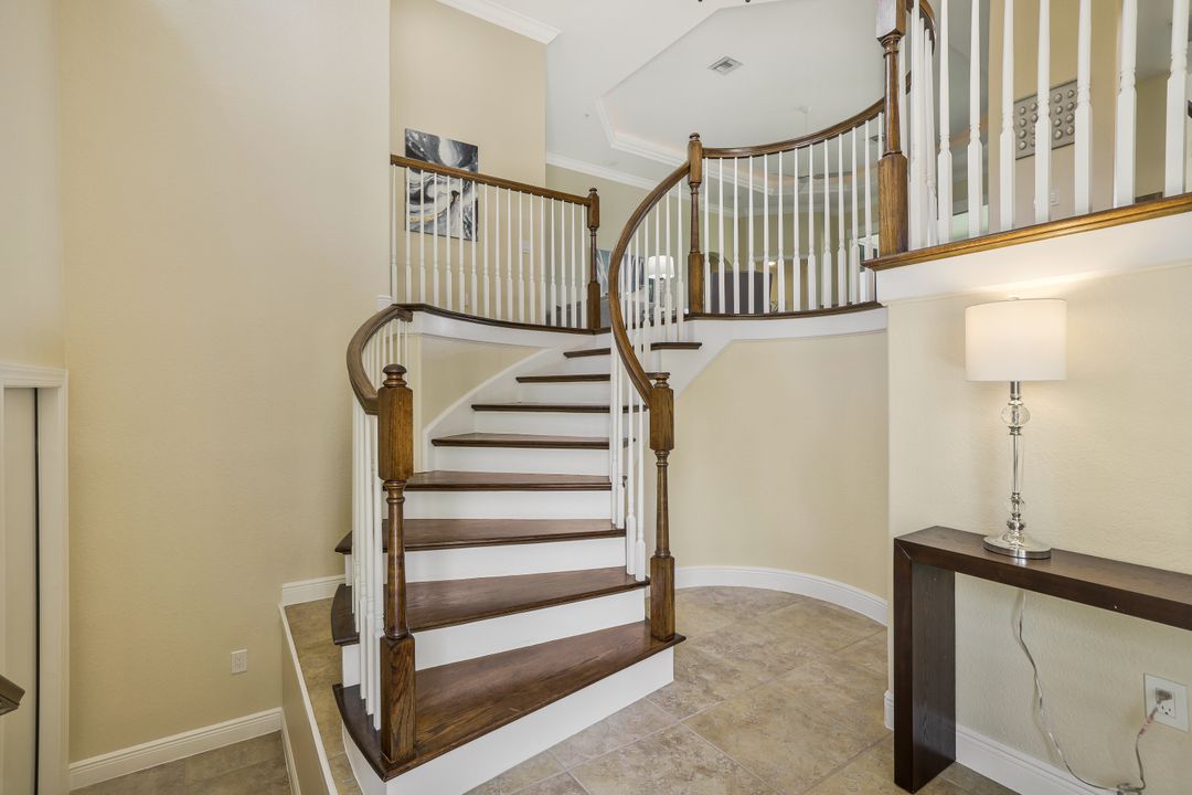 15539 Monterosso Ln #202, Naples, FL 34110