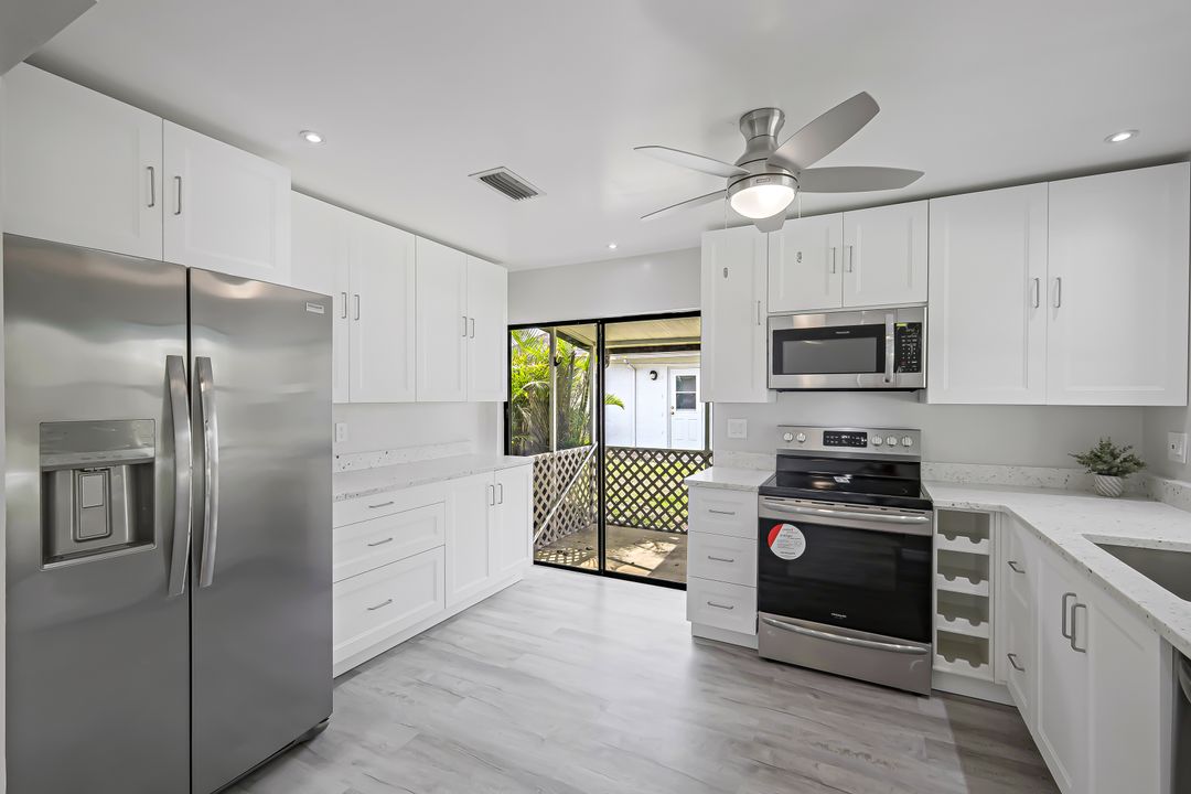 4118 SE 2nd Ave, Cape Coral, FL 33904