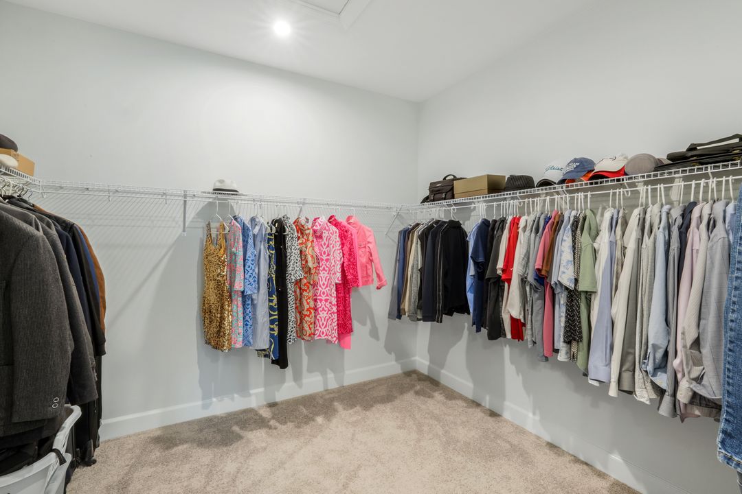 15236 Turin Dr, Naples, FL 34114