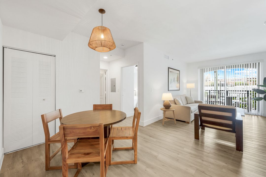 6620 SW 57th Ave #C202, South Miami, FL 33143