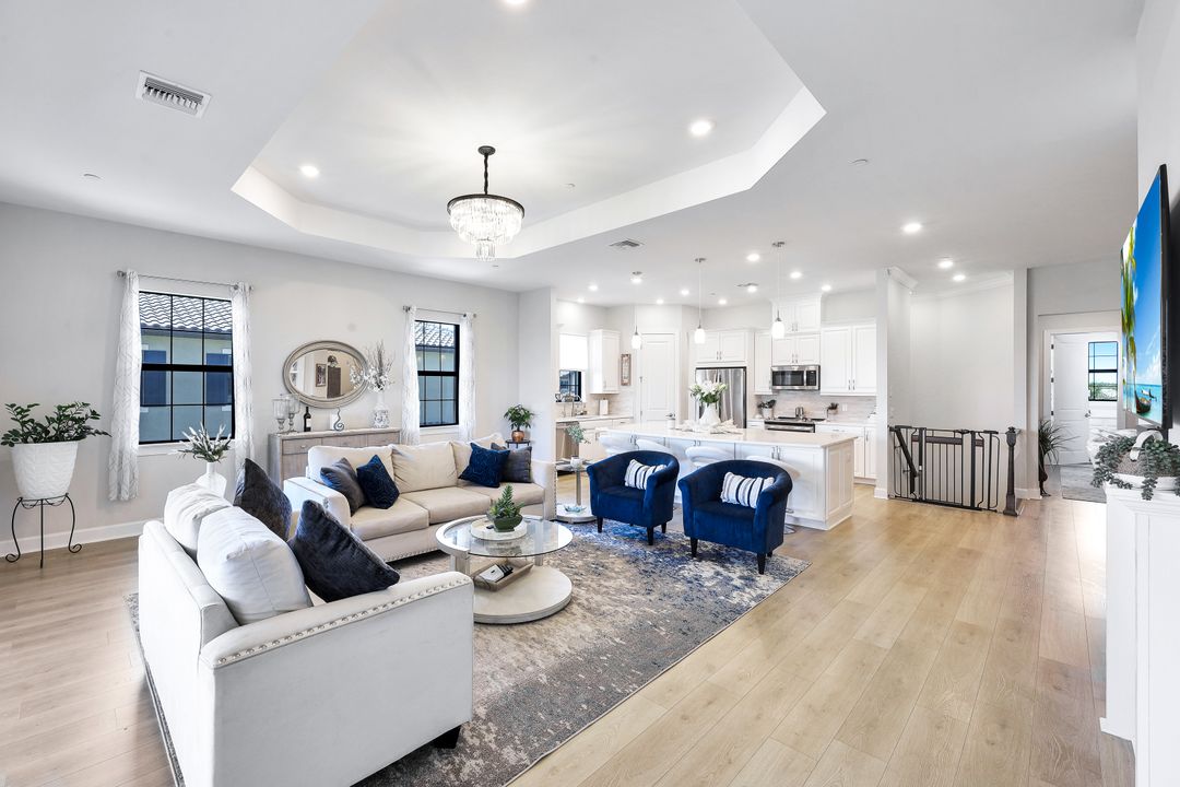 15248 Zeno Wy #204, Naples, FL 34114