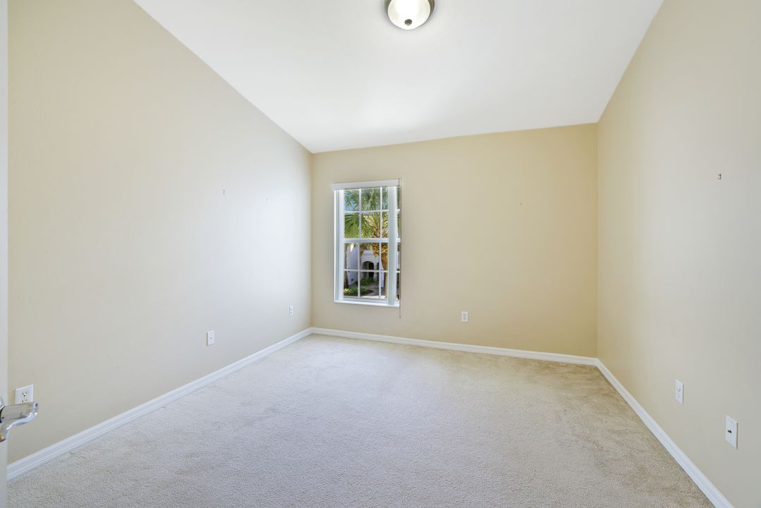 15715 Marcello Cir, Naples, FL 34110