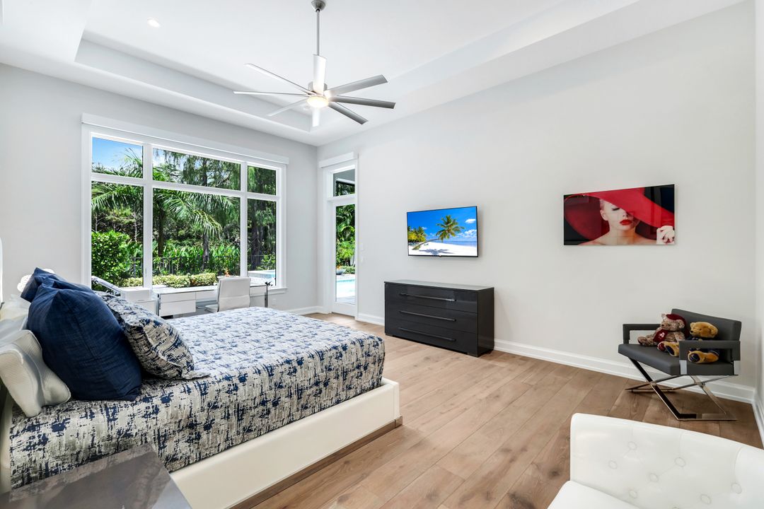 18282 Via Caprini Dr, Miromar Lakes, FL 33913