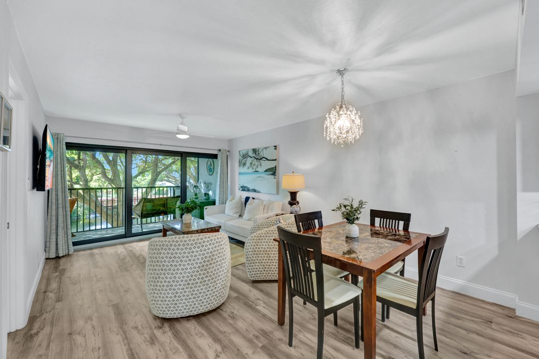 600 Neapolitan Way #257, Naples, FL 34103