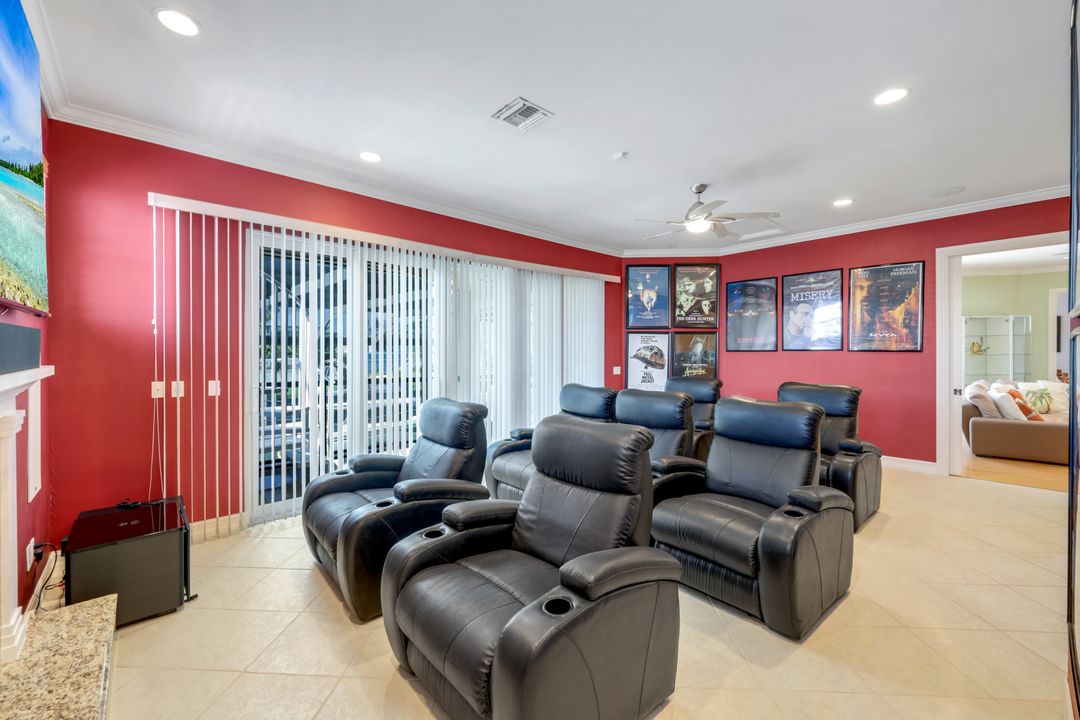 1658 McIlvaine Ct, Marco Island, FL 34145