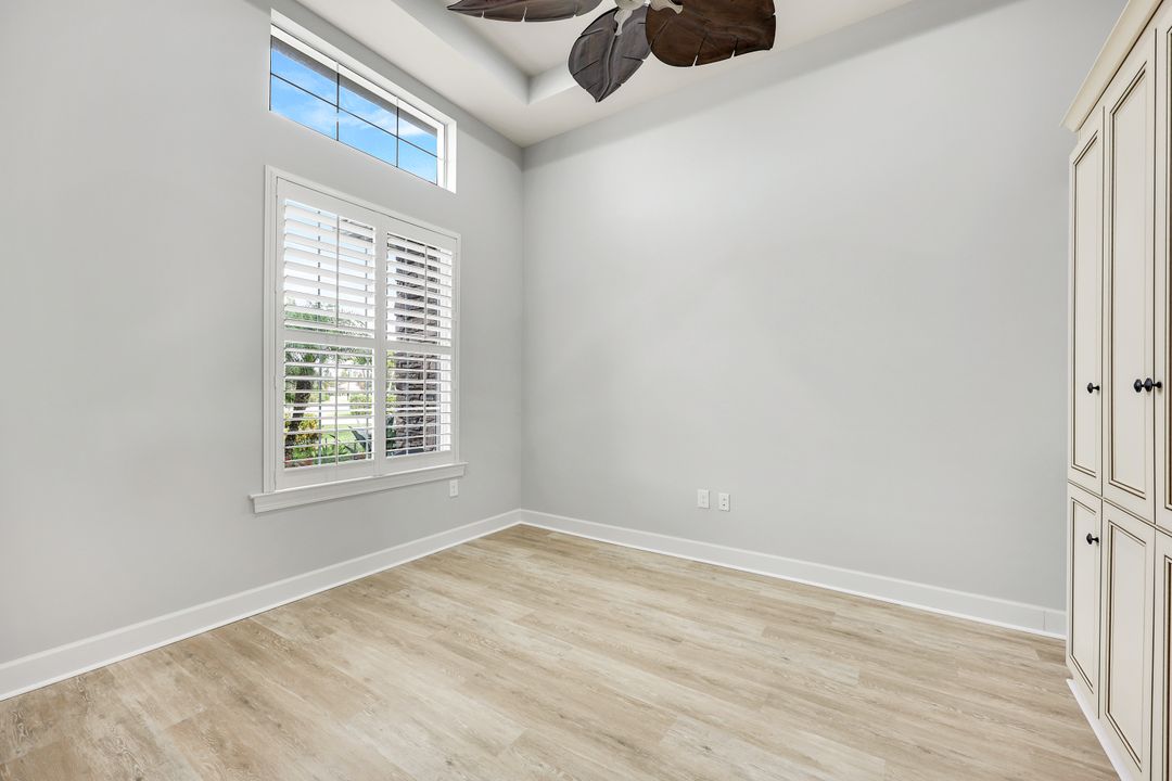 9180 Ores Cir, Naples, FL 34120