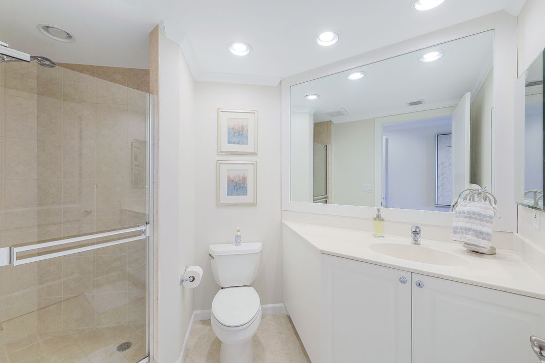 1060 Borghese Ln #2002, Naples, FL 34114