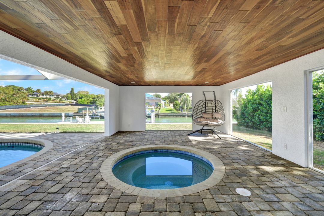 921 Scott Dr, Marco Island, FL 34145