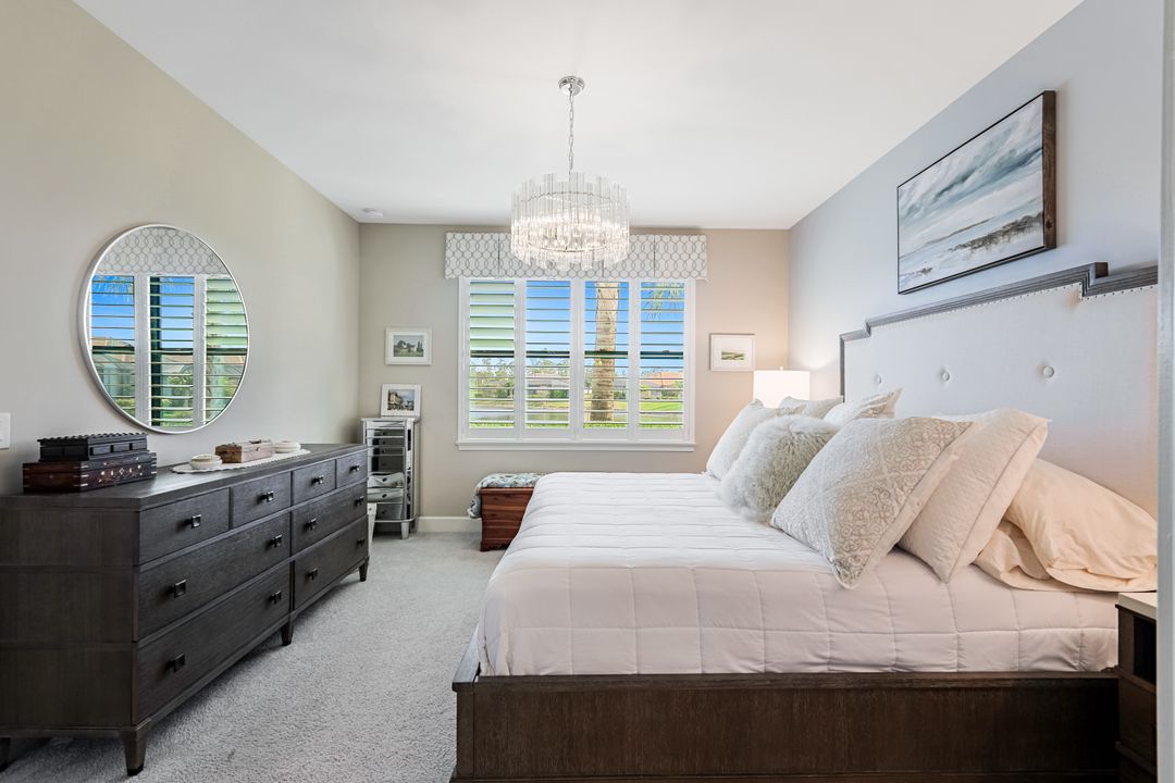 9420 Benvenuto Ct #102, Naples, FL 34119