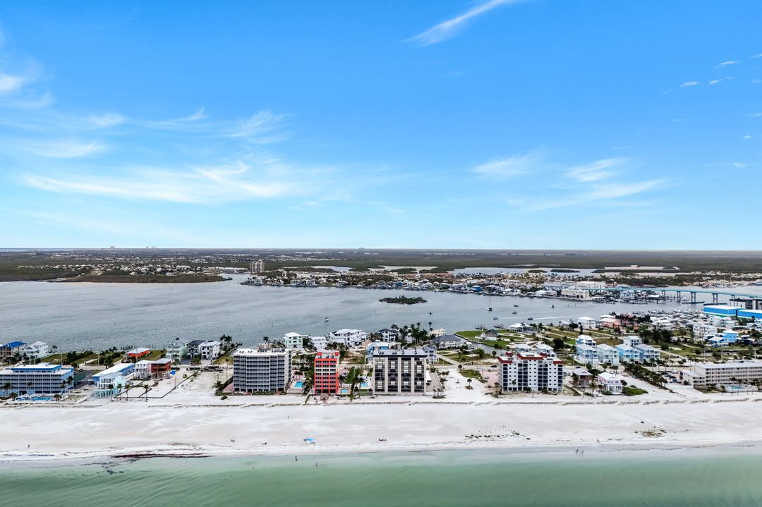 538 Estero Blvd #304, Fort Myers Beach, FL 33931