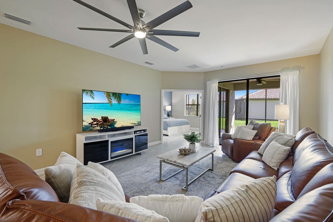 14050 Pine Lodge Ln, Fort Myers, FL 33913