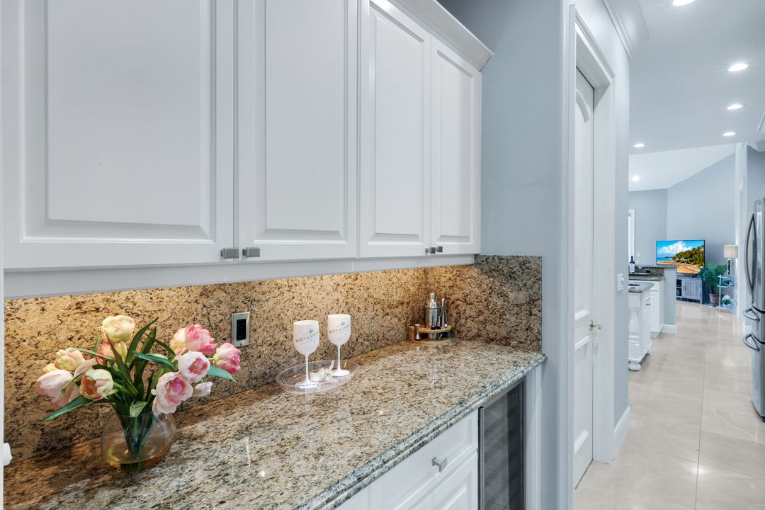 1578 S Barfield Ct, Marco Island, FL 34145