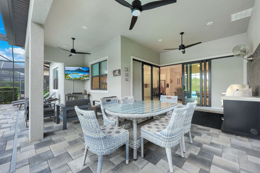 9405 Whooping Crane Wy, Naples, FL 34120