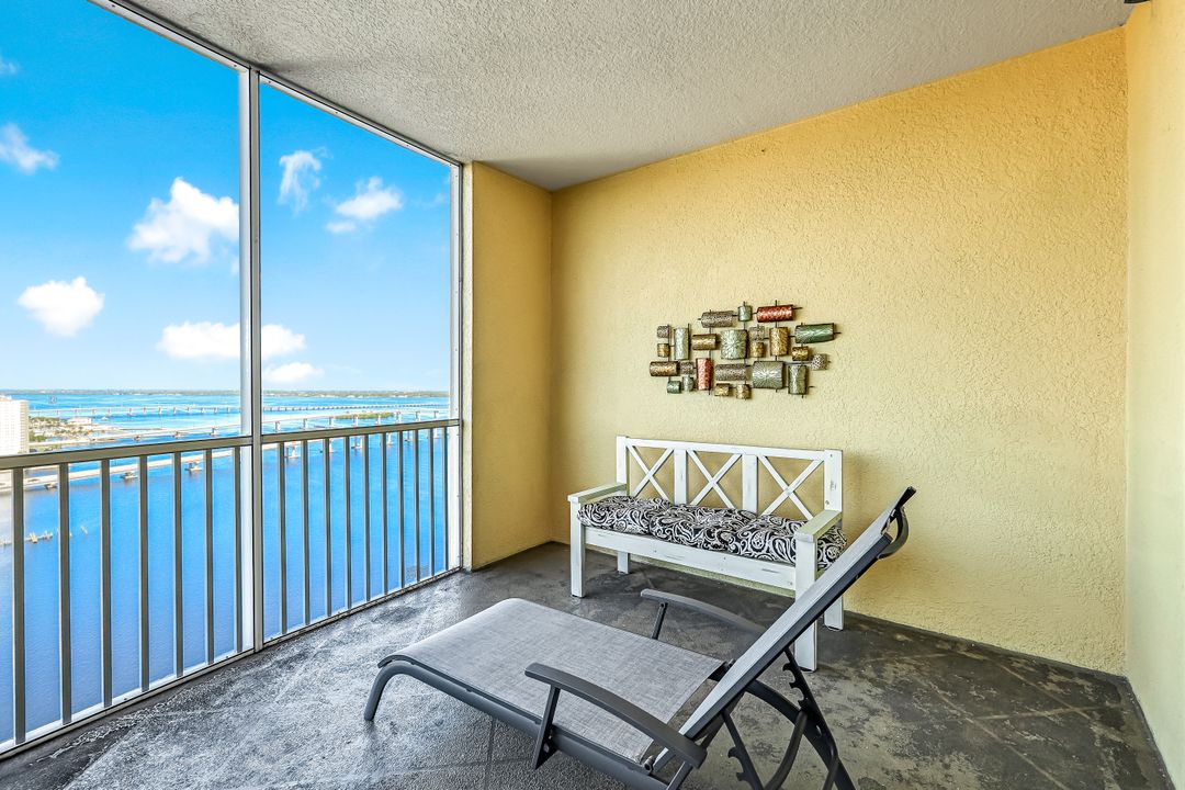 2743 First St #2303, Fort Myers, FL 33916