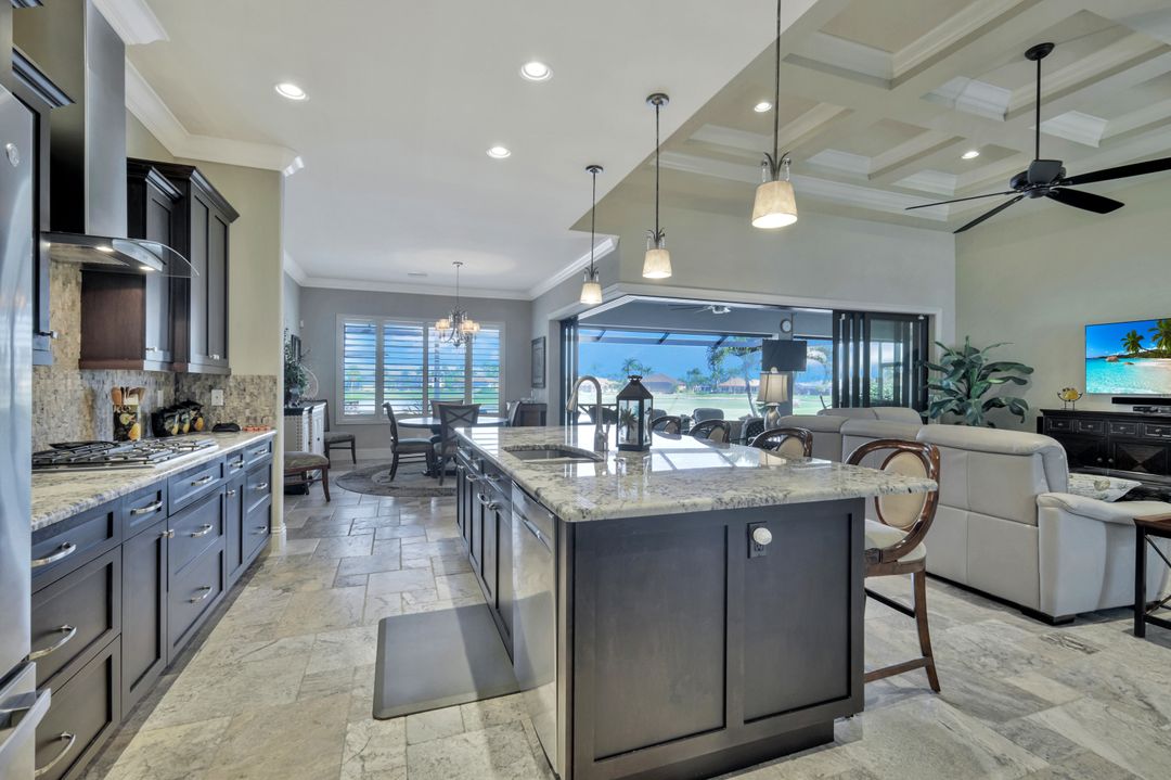 11710 Royal Tee Cir, Cape Coral, FL 33991