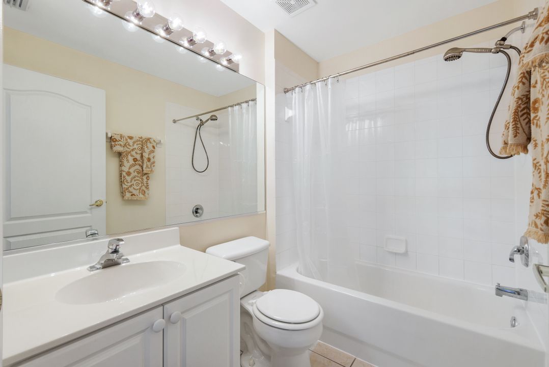 9331 Spring Run Blvd, Bonita Springs, FL 34135