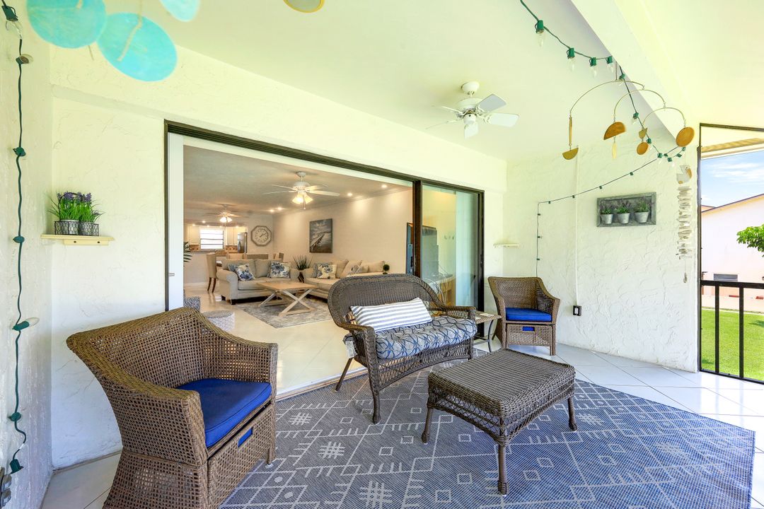 195 Cypress Way E #9, Naples, FL 34110