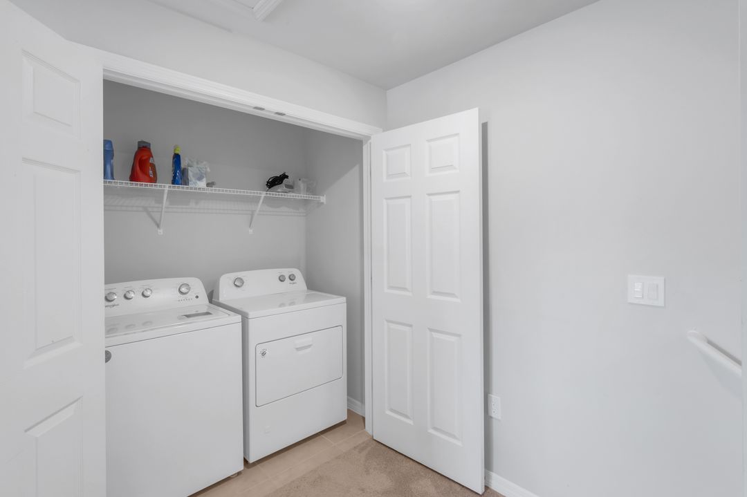 15171 Wildflower Cir, Naples, FL 34119