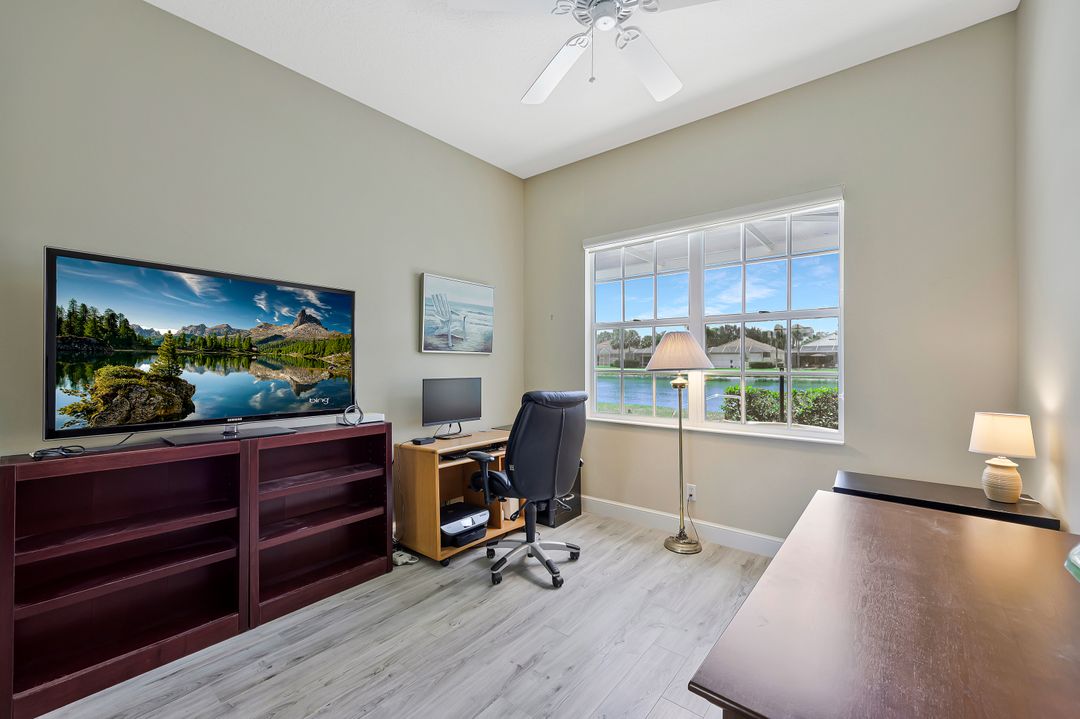 3964 Upolo Ln, Naples, FL 34119