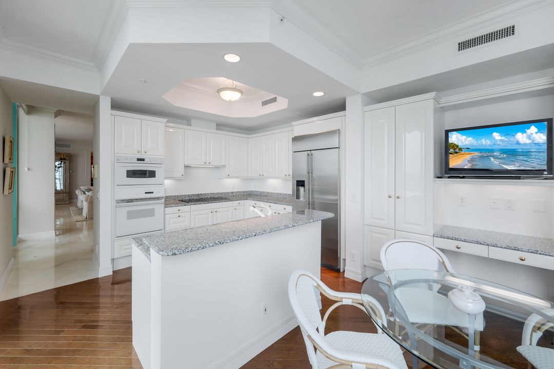 960 Cape Marco Dr #1702, Marco Island, FL 34145