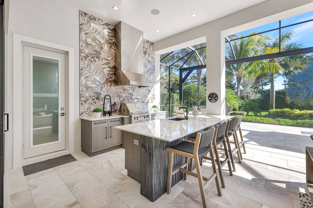 3124 Livorno Lane, Naples, FL 34110