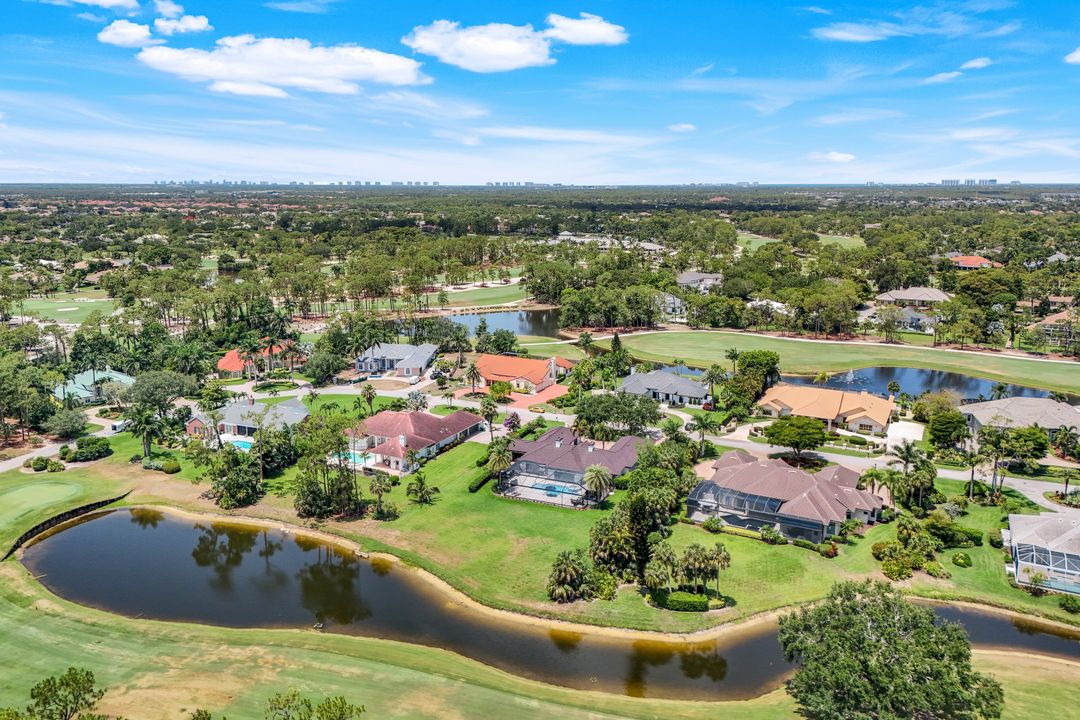 4701 Oak Leaf Dr, Naples, FL 34119