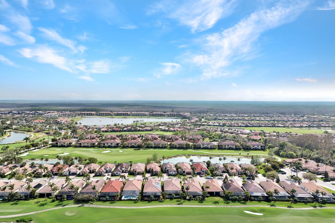 28561 Westmeath Ct, Bonita Springs, FL 34135