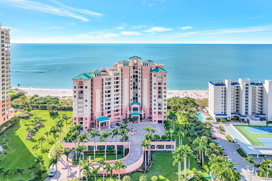 930 Cape Marco Dr #506, Marco Island, FL 34145
