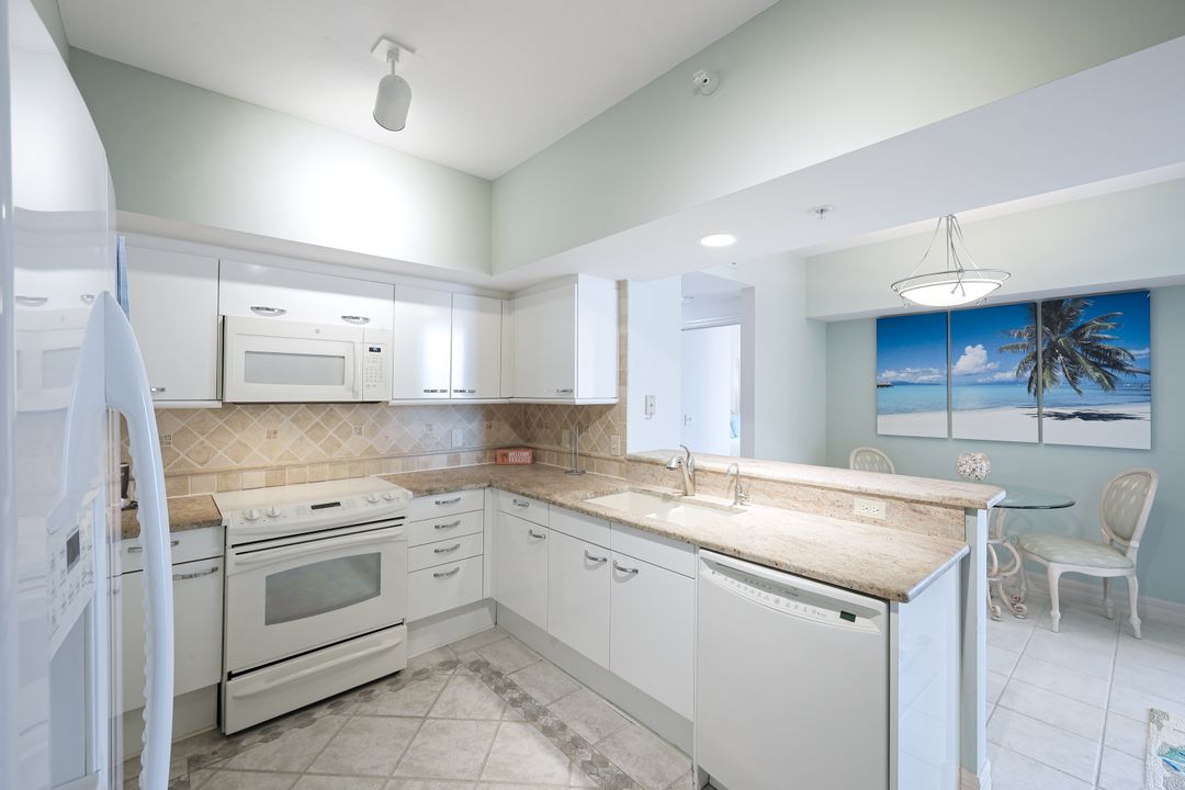 980 Cape Marco Dr #1106, Marco Island, FL 34145