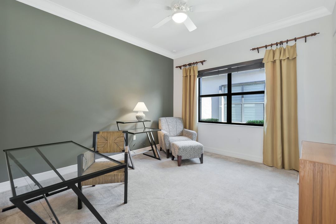 3384 Atlantic Cir, Naples, FL 34119
