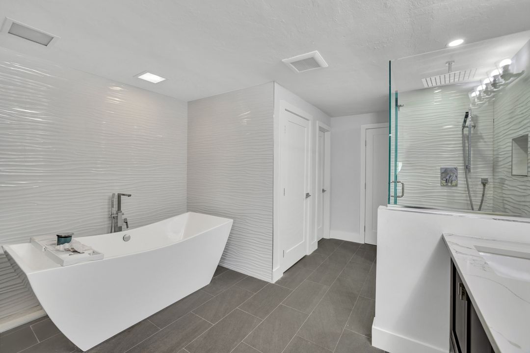 921 Scott Dr, Marco Island, FL 34145