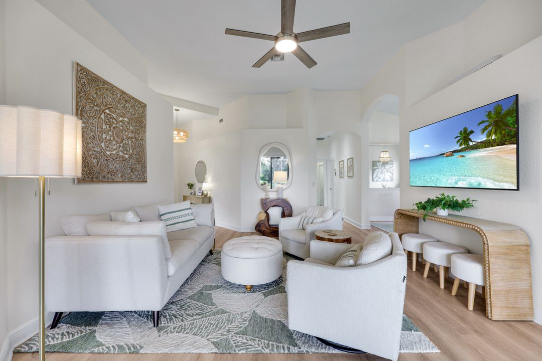 8058 Tauren Ct, Naples, FL 34119